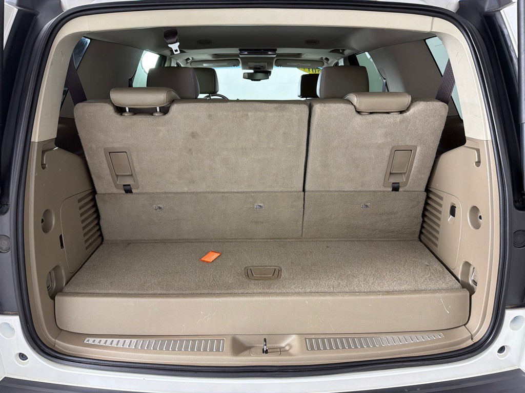 2017 Chevrolet Tahoe Image 22