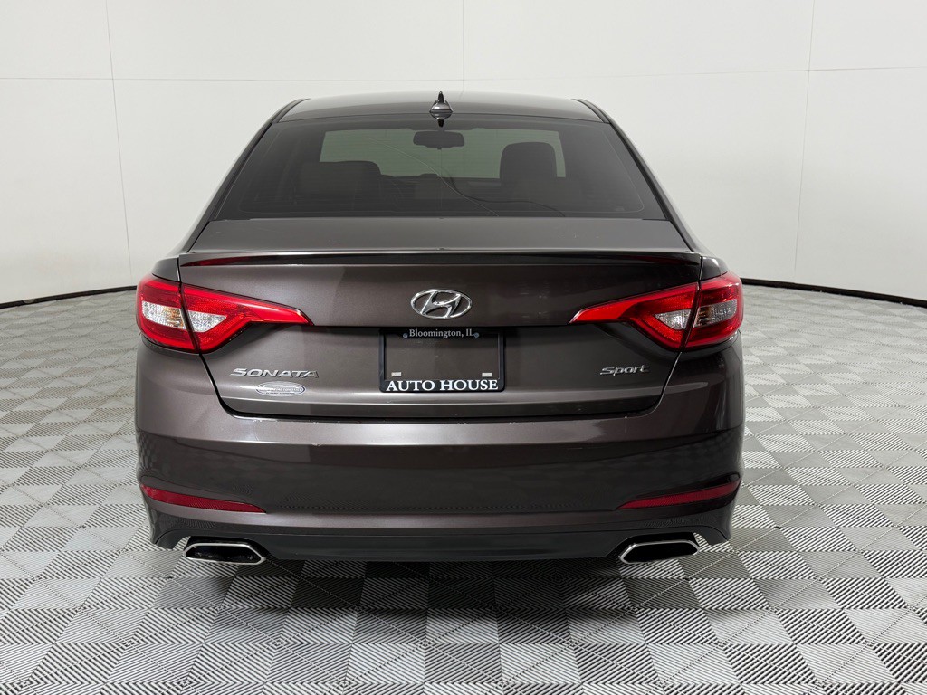 2016 Hyundai Sonata Image 6