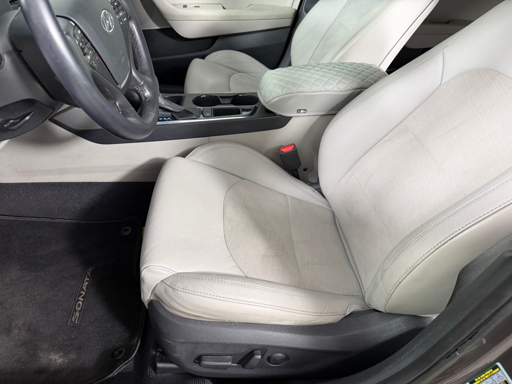 2016 Hyundai Sonata Image 12