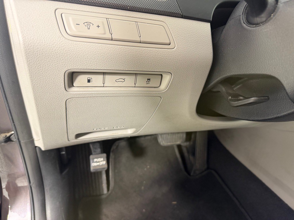 2016 Hyundai Sonata Image 15