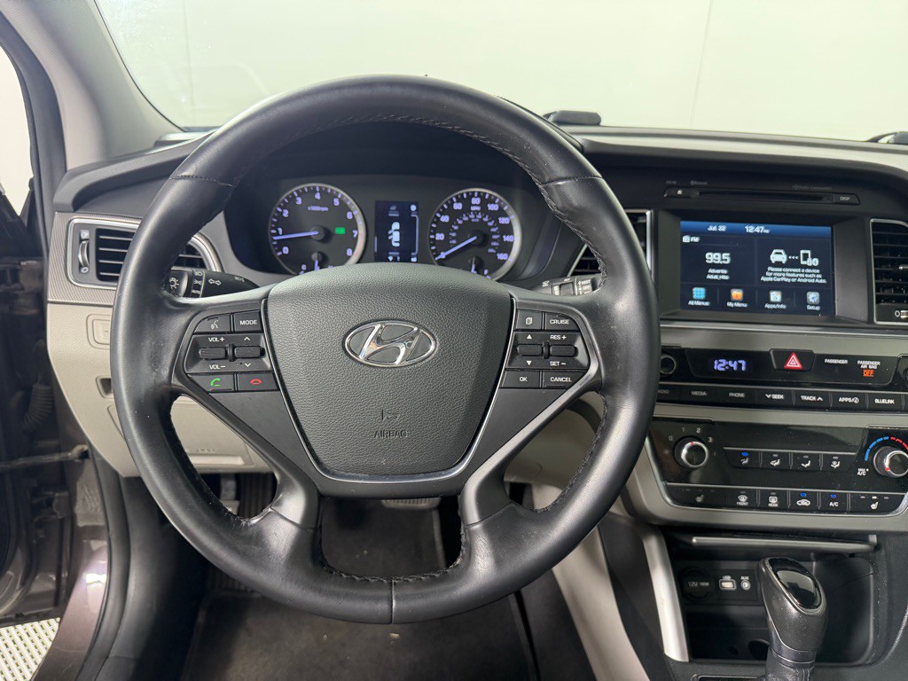 2016 Hyundai Sonata Image 16