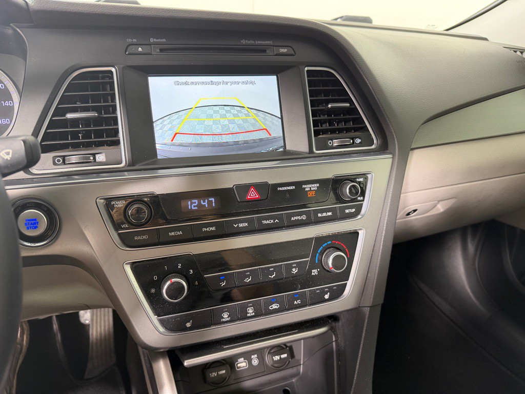 2016 Hyundai Sonata Image 18