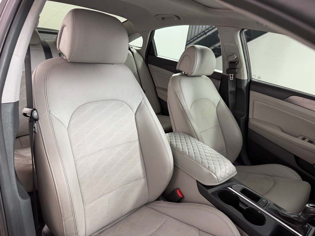 2016 Hyundai Sonata Image 25