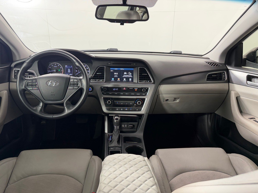2016 Hyundai Sonata Image 26