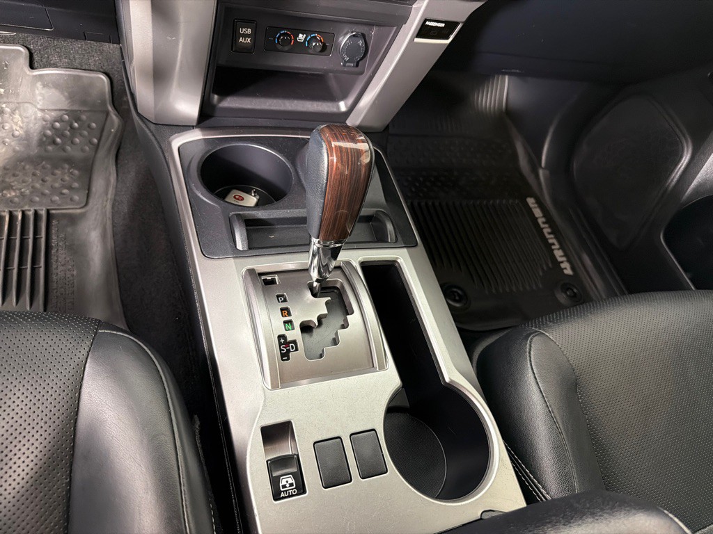 2017 Toyota 4Runner Image 16
