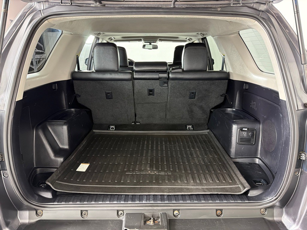 2017 Toyota 4Runner Image 19