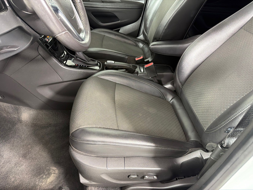 2019 Buick Enclave Image 11