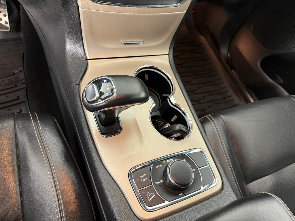 2014 Jeep Grand Cherokee Image 18