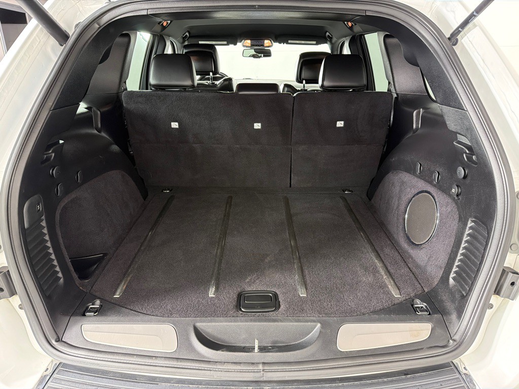 2014 Jeep Grand Cherokee Image 21