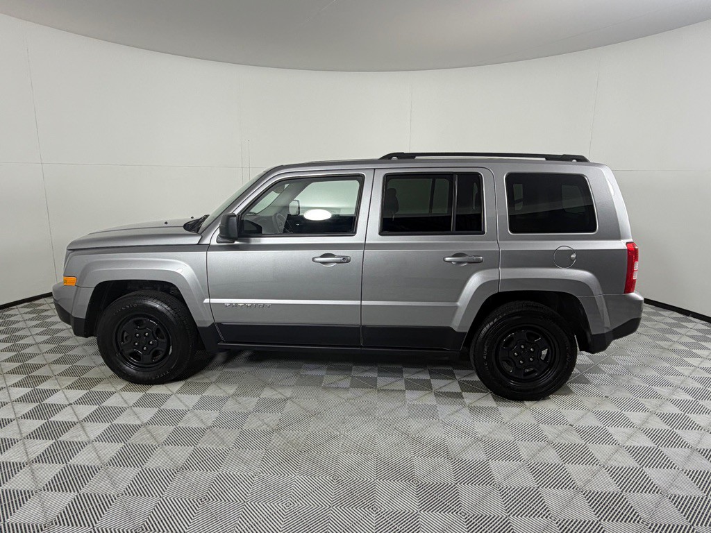 2015 Jeep Patriot Image 4