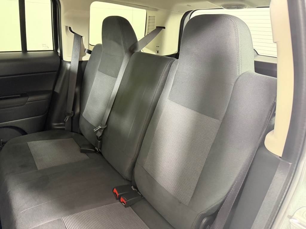 2015 Jeep Patriot Image 14
