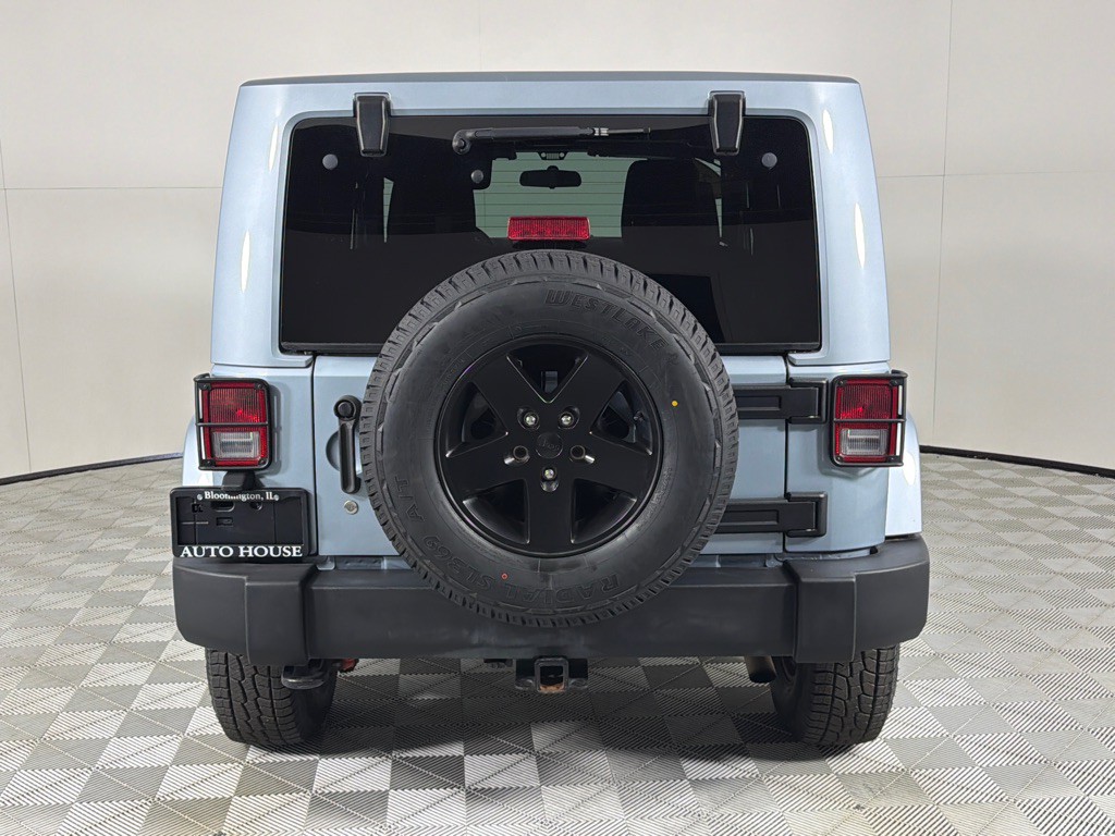 2012 Jeep Wrangler Image 6