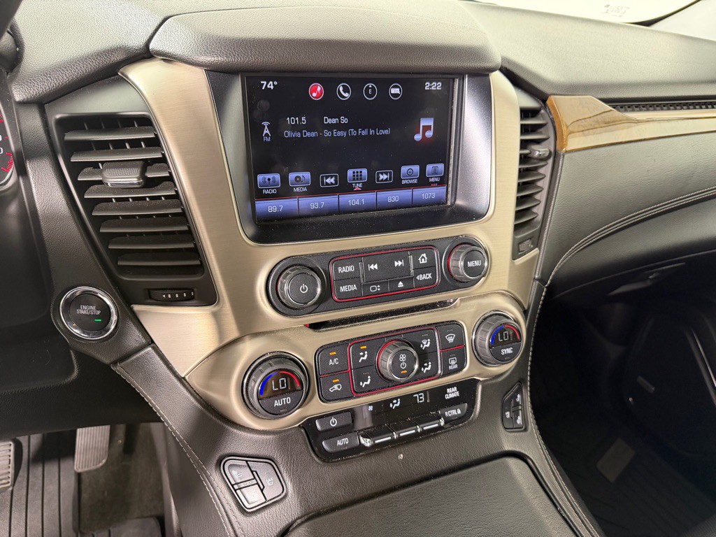 2016 GMC Yukon Image 16
