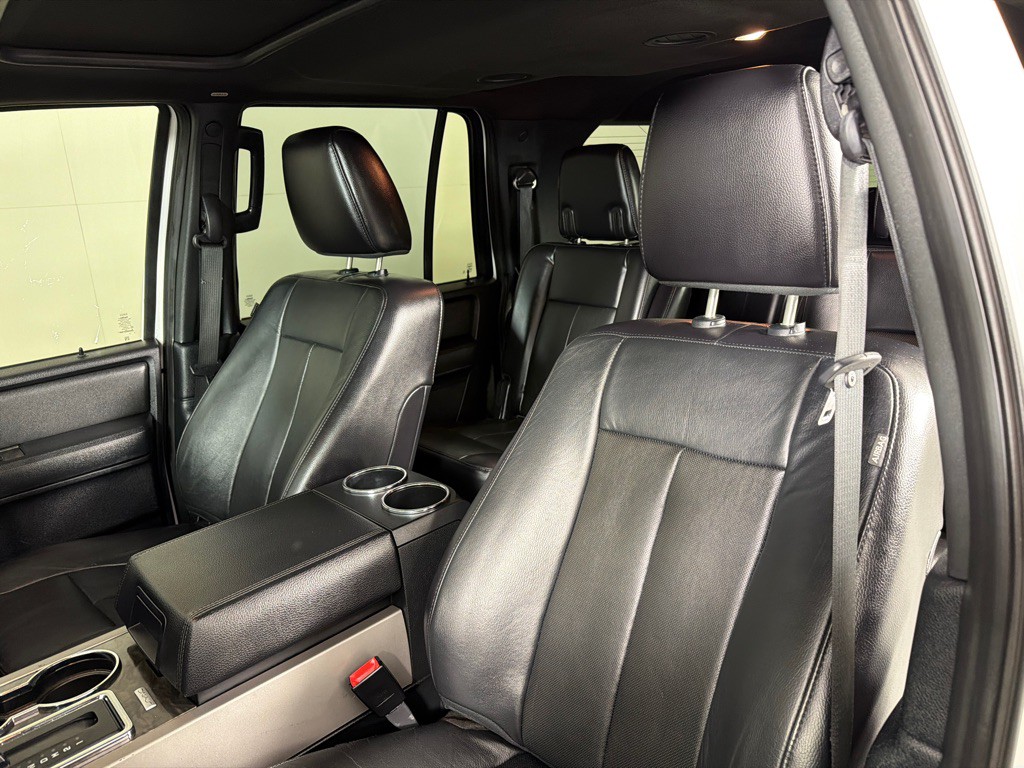 2016 Ford Expedition Image 12