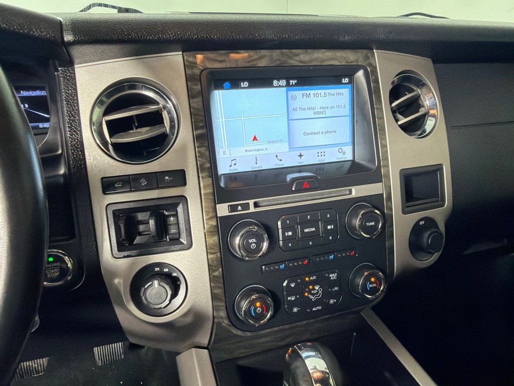 2016 Ford Expedition Image 16
