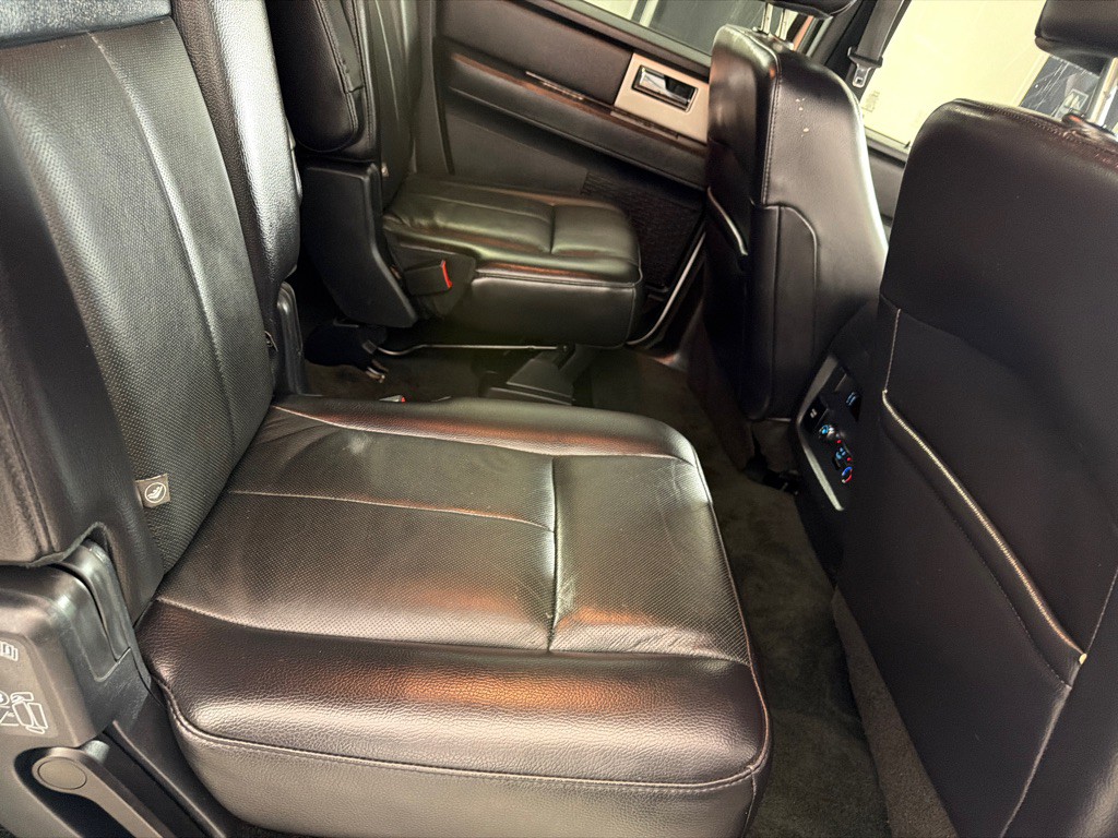 2016 Ford Expedition Image 22
