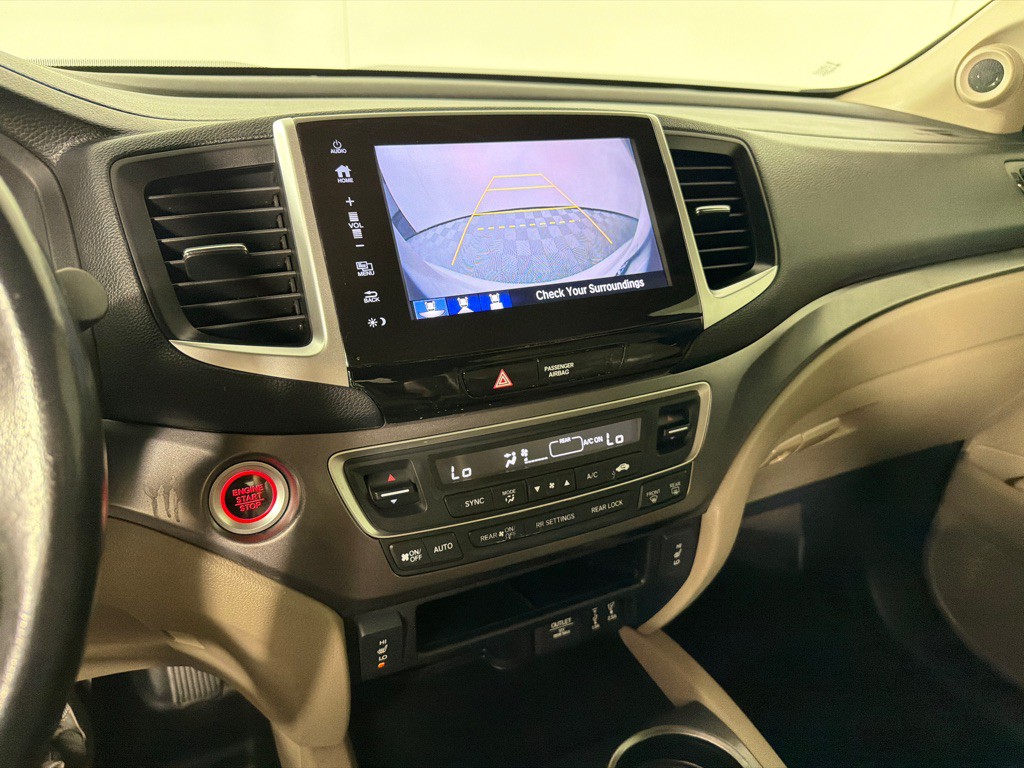 2017 Honda Pilot Image 18