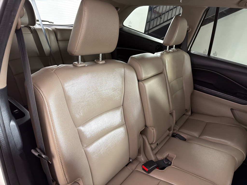 2017 Honda Pilot Image 25