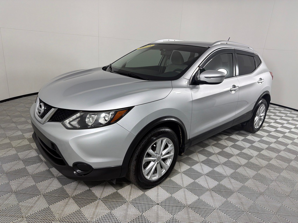 2018 Nissan Rogue Image 8