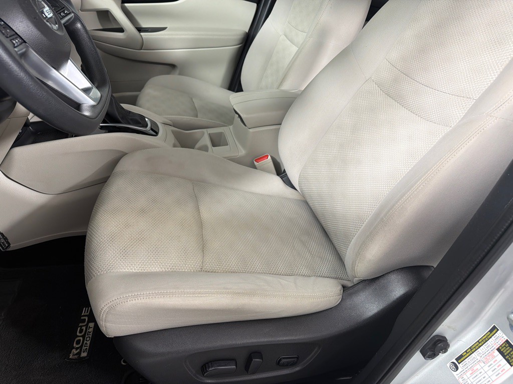 2018 Nissan Rogue Image 11