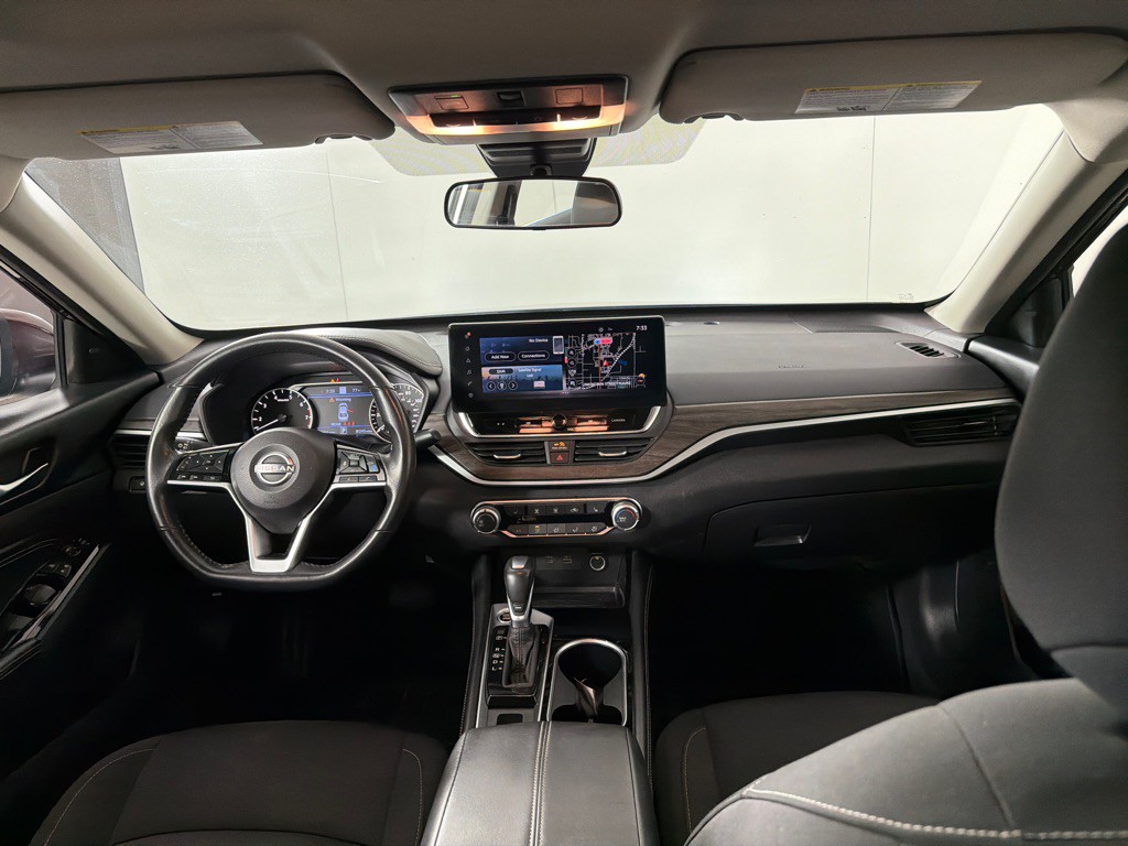 2023 Nissan Altima Image 26