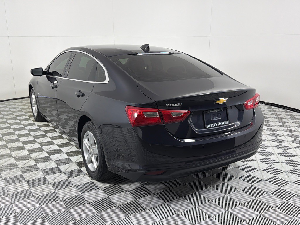 2022 Chevrolet Malibu Image 7