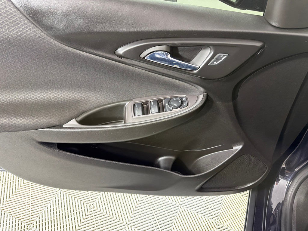 2022 Chevrolet Malibu Image 11