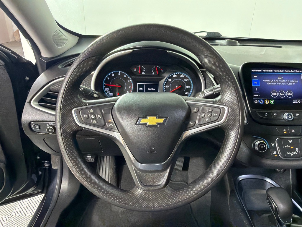 2022 Chevrolet Malibu Image 15