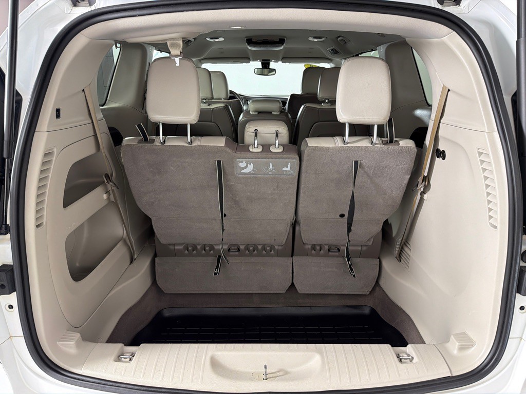 2018 Chrysler Pacifica Image 20