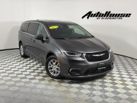 Image for 2023 Chrysler Pacifica Touring L ID: 7563860