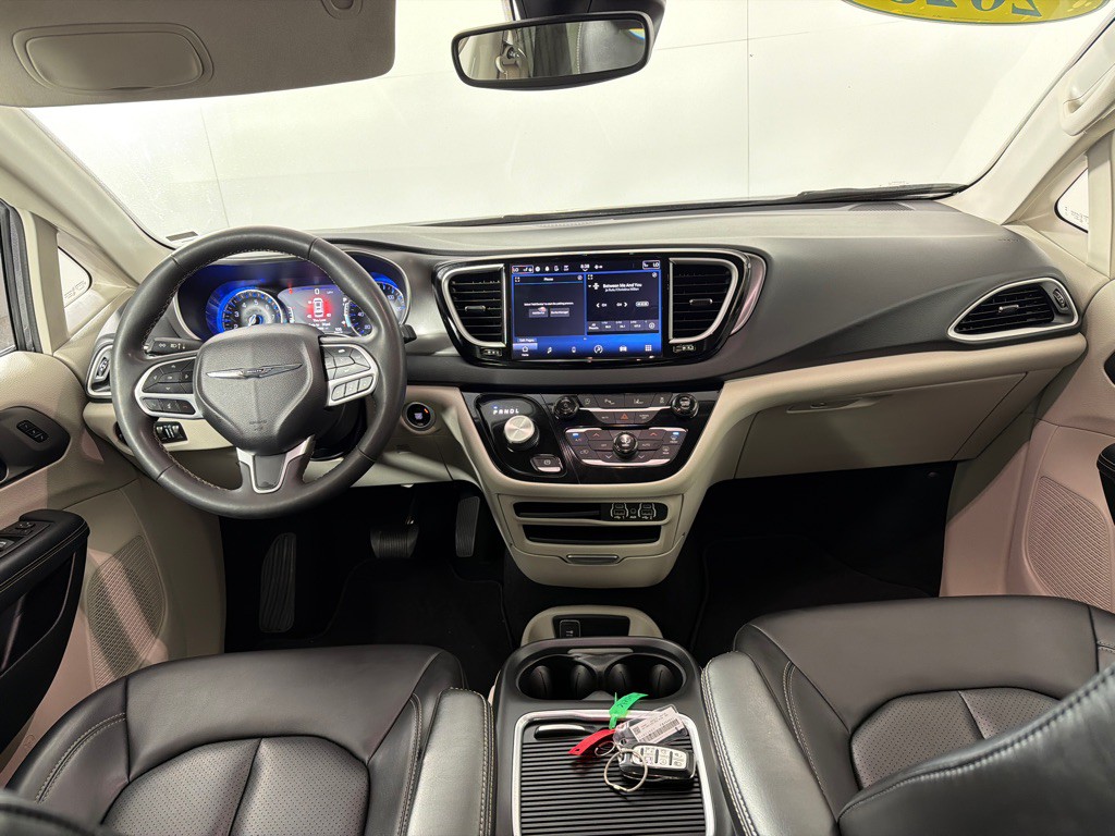 2023 Chrysler Pacifica Image 26