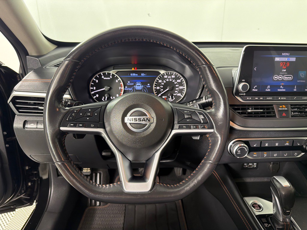 2022 Nissan Altima Image 15