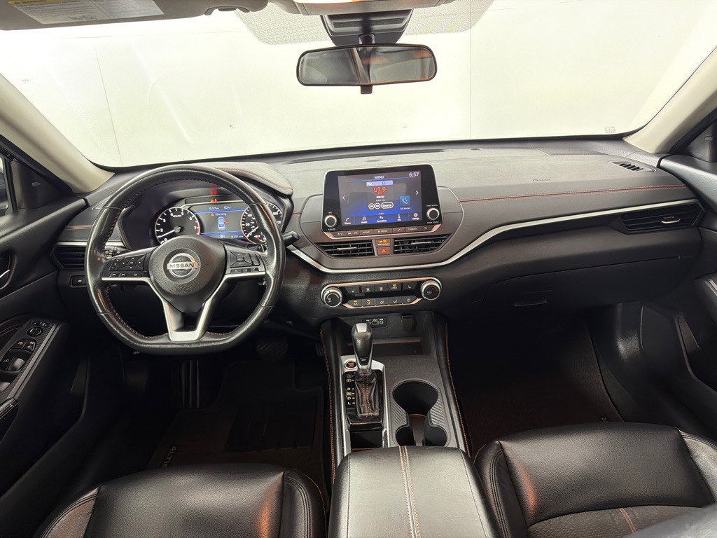 2022 Nissan Altima Image 24