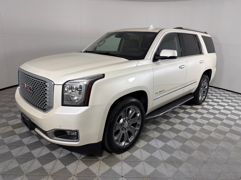 2015 GMC Yukon Image 9