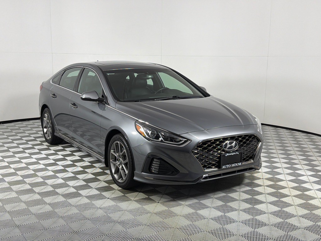 2018 Hyundai Sonata Image 3