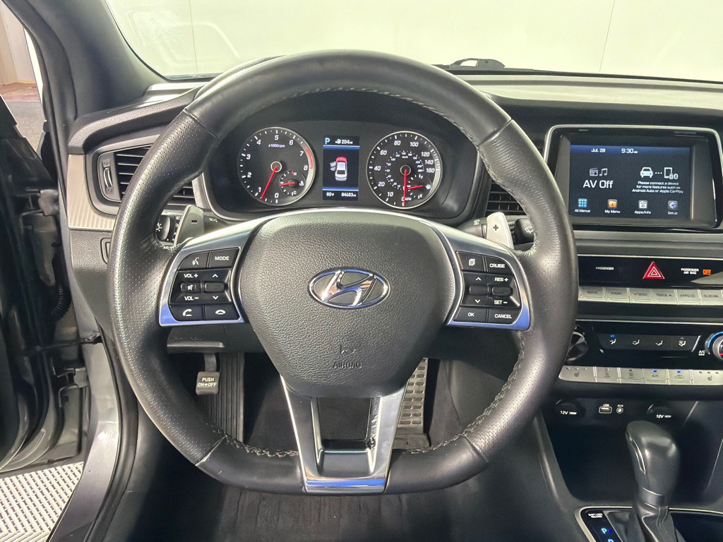 2018 Hyundai Sonata Image 16