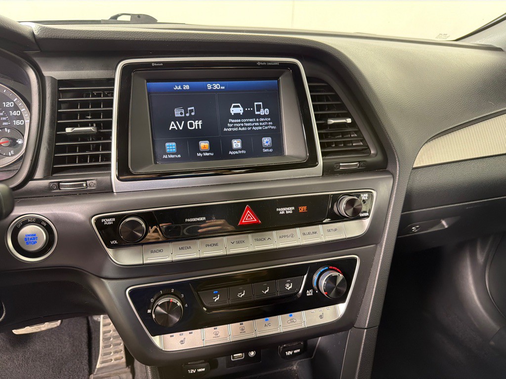 2018 Hyundai Sonata Image 17