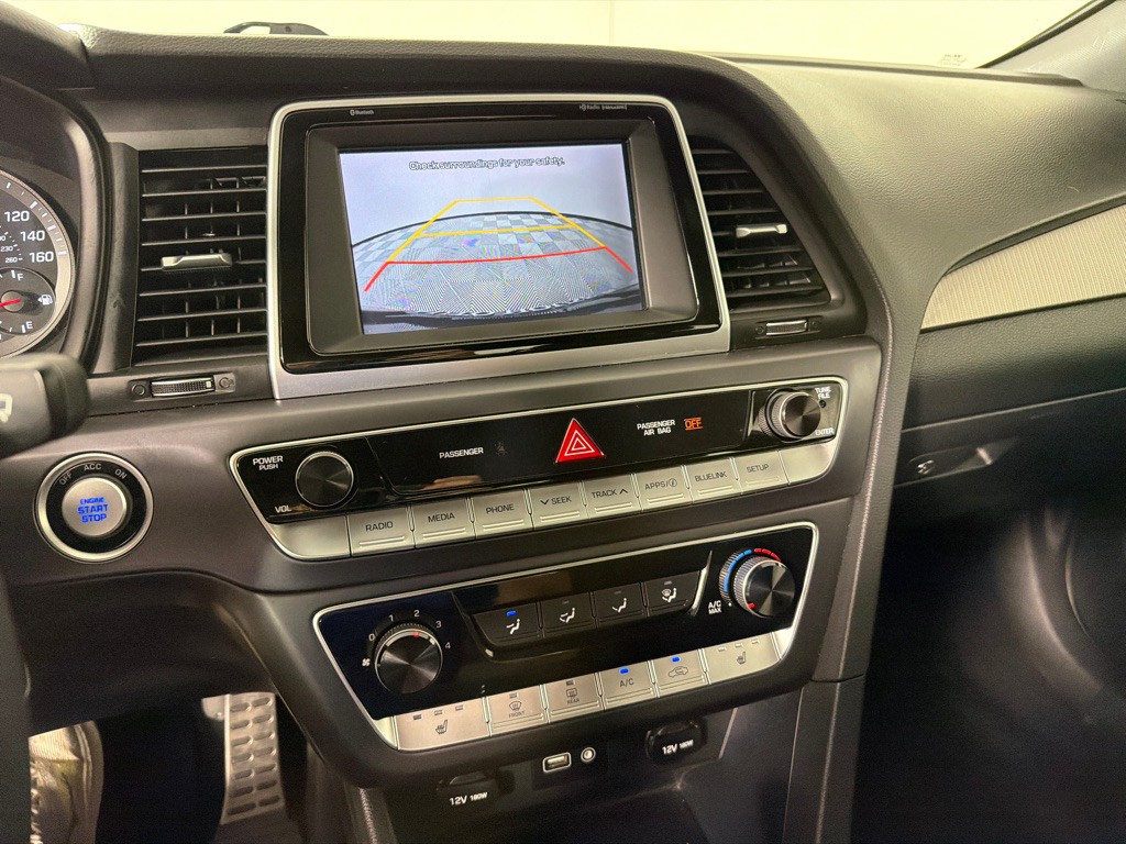 2018 Hyundai Sonata Image 18