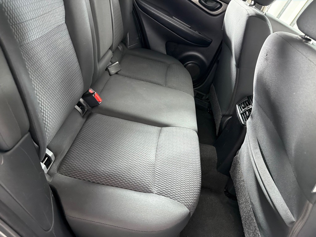 2021 Nissan Rogue Image 20