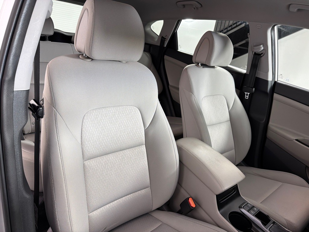 2017 Hyundai Tucson Image 25