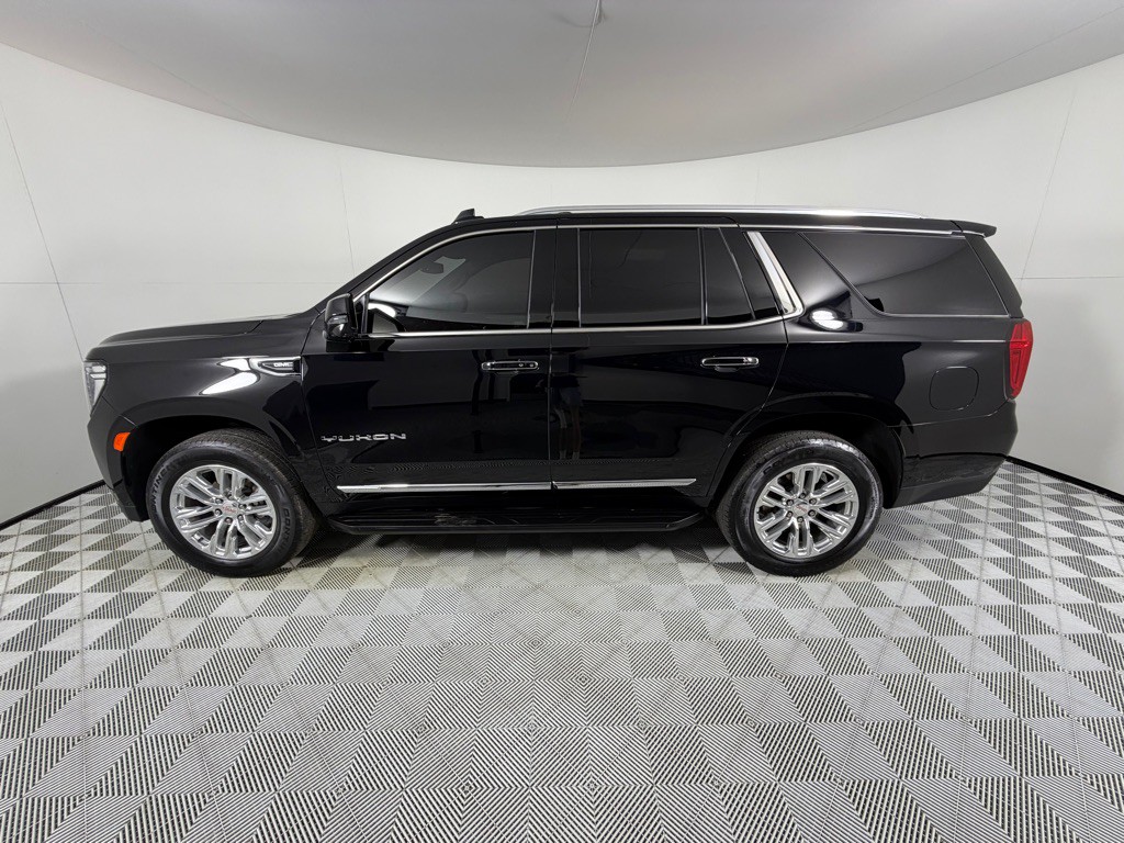 2024 GMC Yukon Image 8