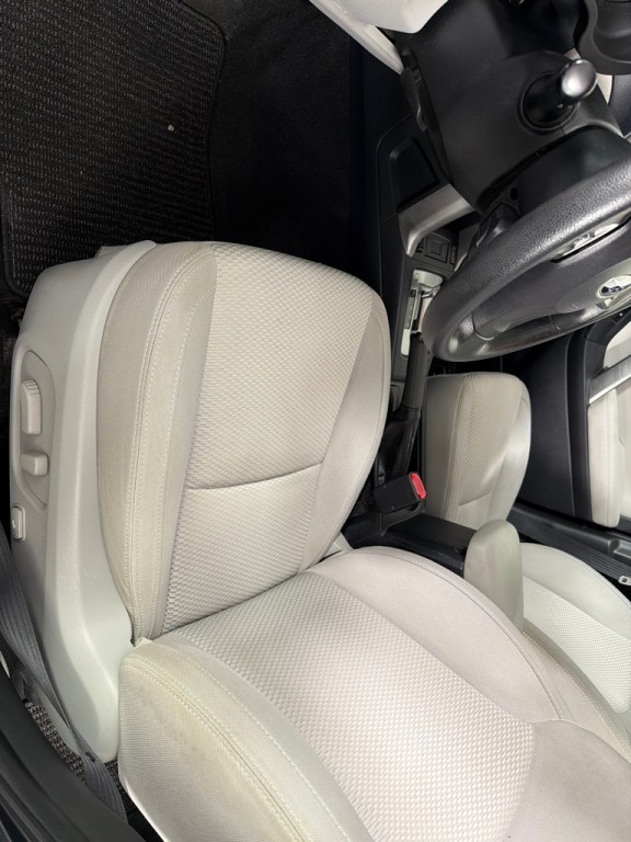 2015 Subaru Forester Image 12
