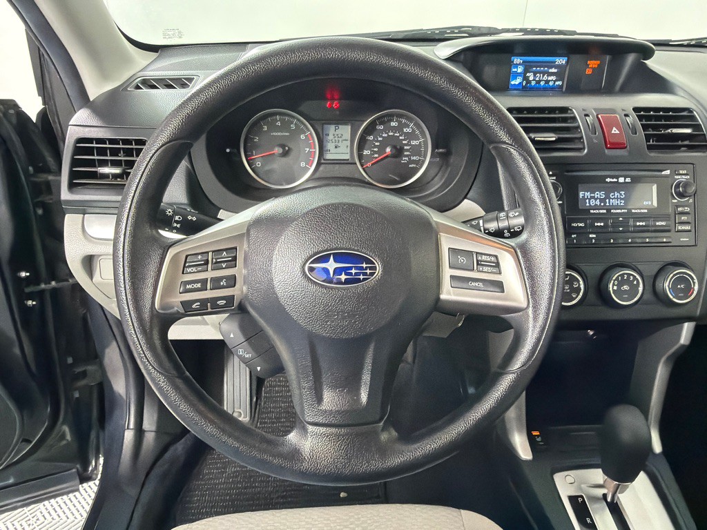 2015 Subaru Forester Image 16