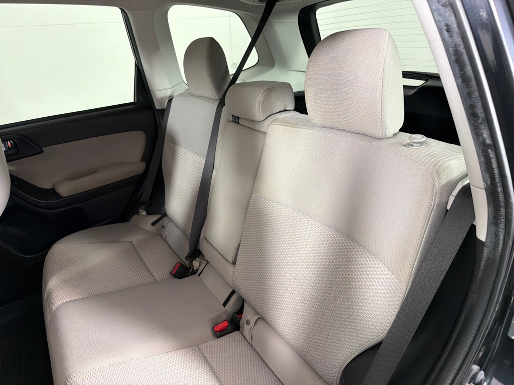 2015 Subaru Forester Image 21