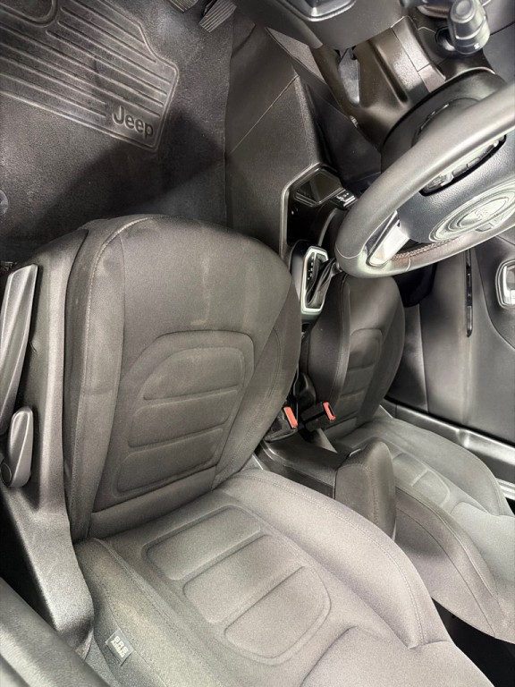 2020 Jeep Renegade Image 9