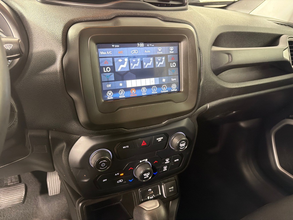 2020 Jeep Renegade Image 13