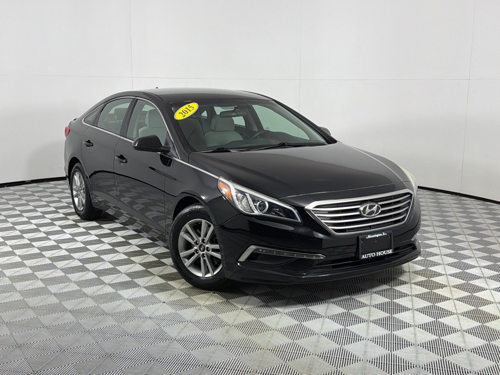 2015 Hyundai Sonata Image 2