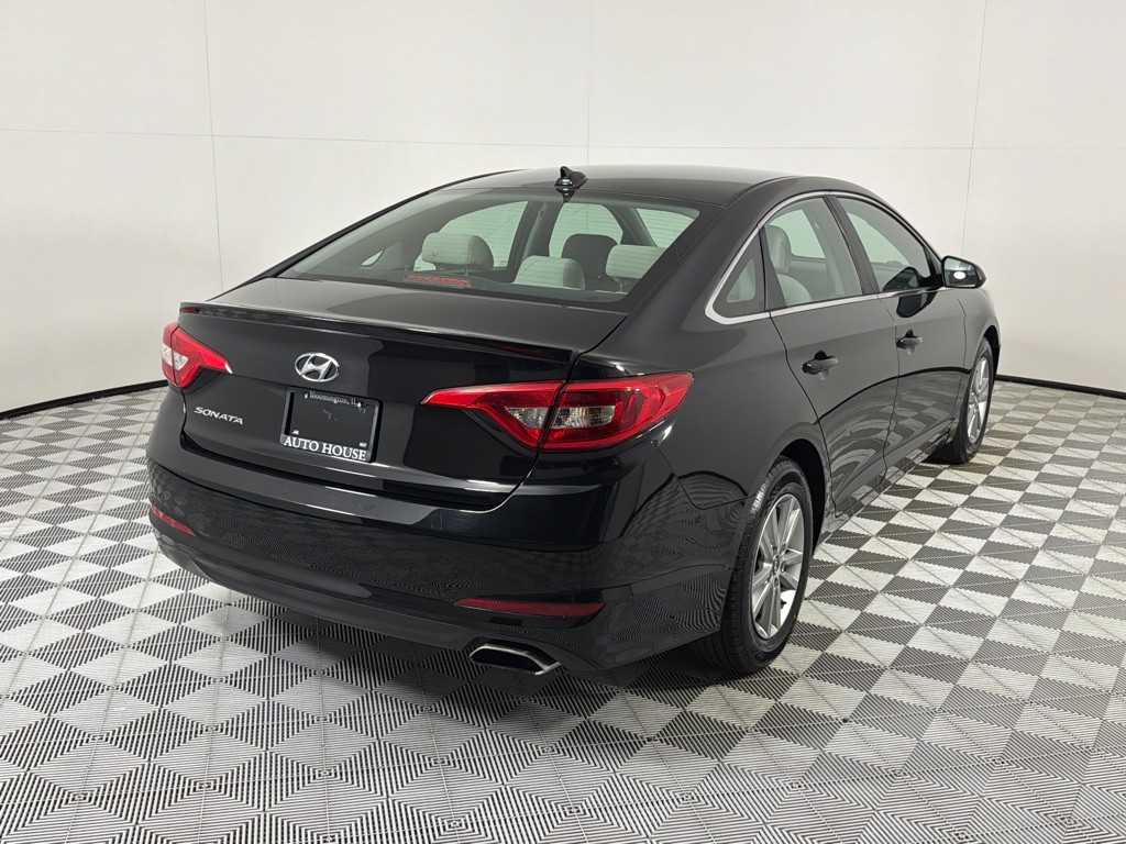 2015 Hyundai Sonata Image 5