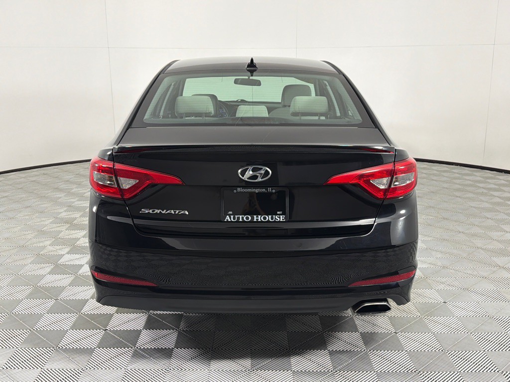 2015 Hyundai Sonata Image 6
