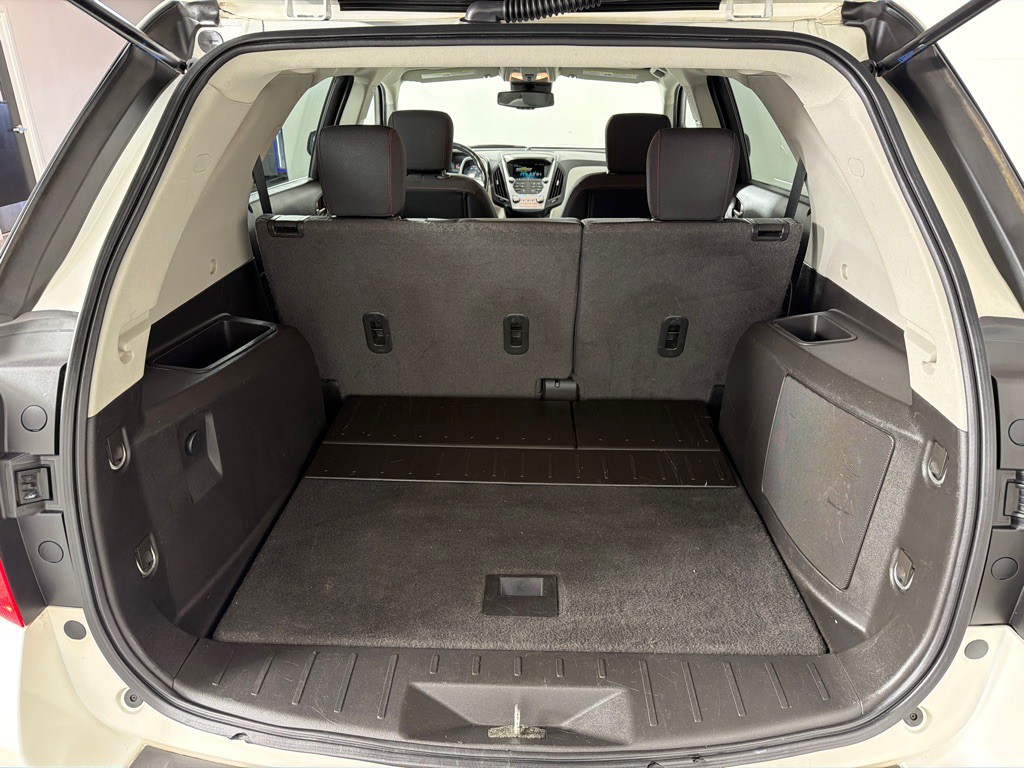 2015 Chevrolet Equinox Image 17